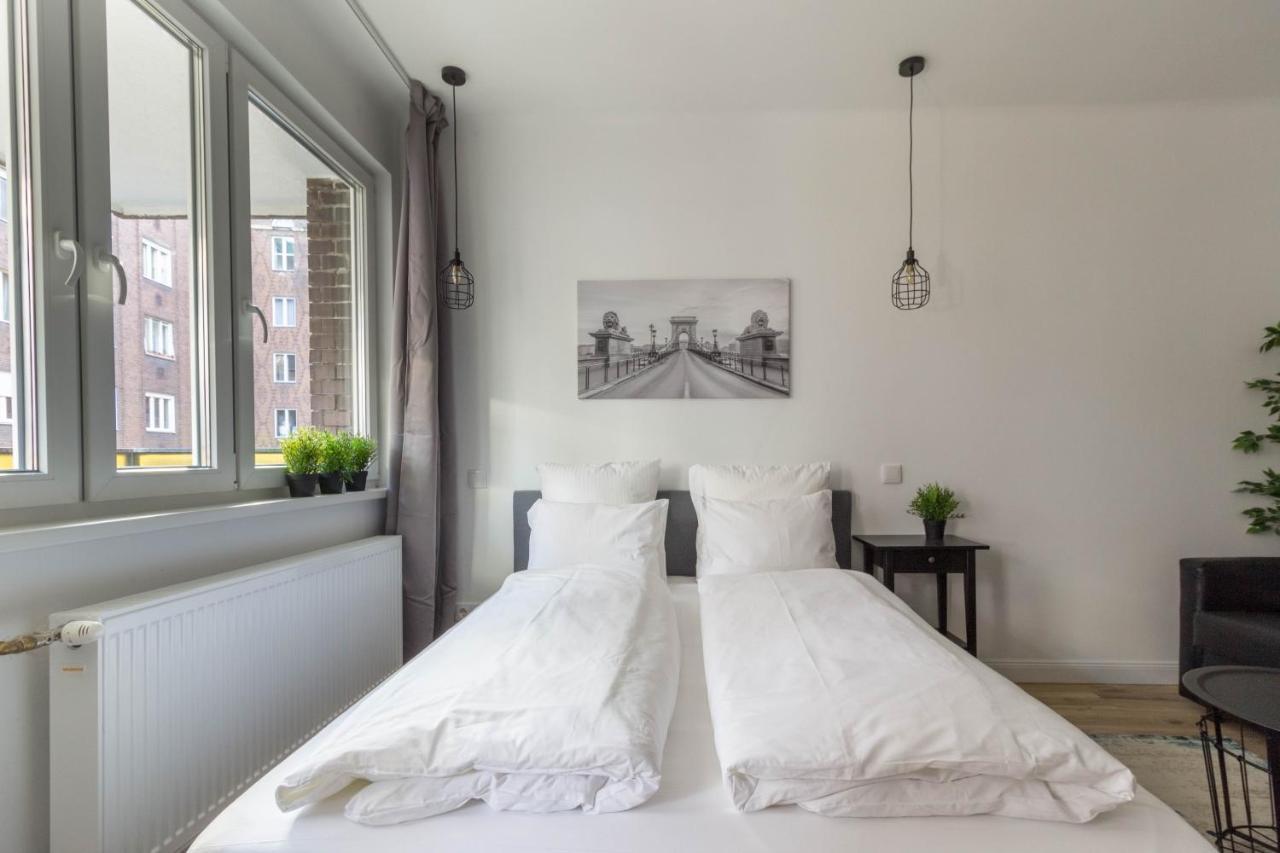 Standard Apartment By Hi5 - Madach ブダペスト エクステリア 写真